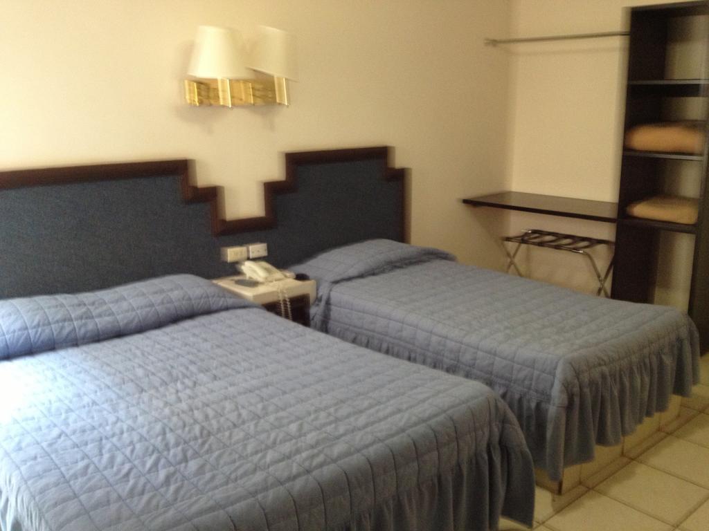 Hotel Hacienda Nainari Ciudad Obregon Room photo