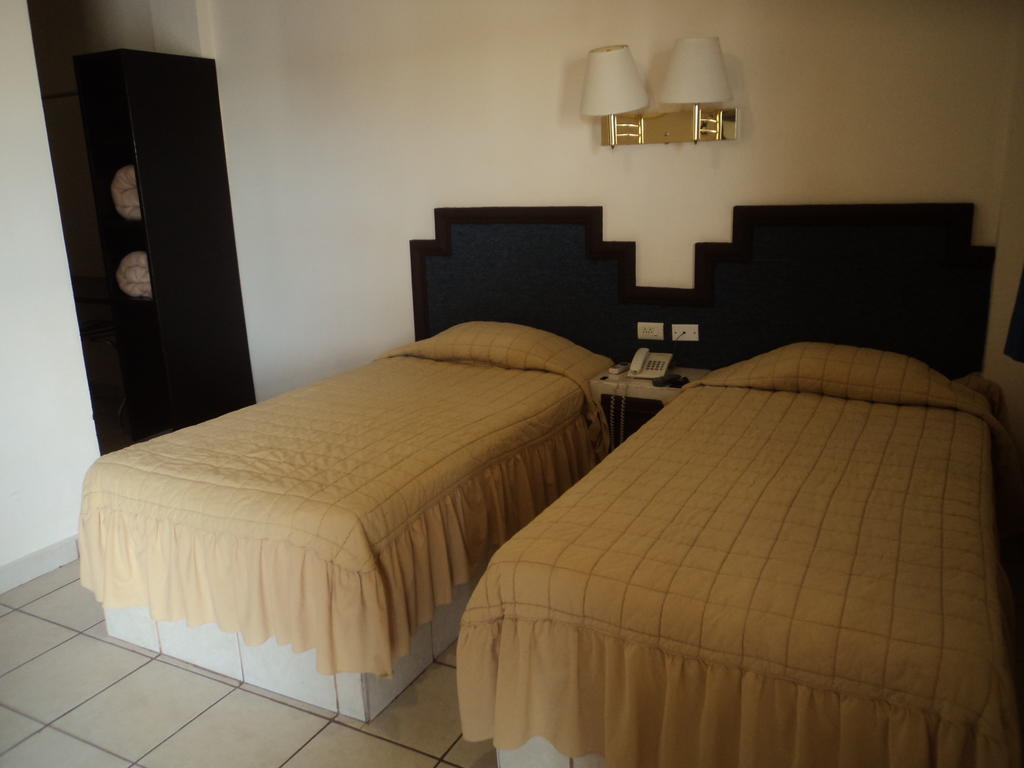 Hotel Hacienda Nainari Ciudad Obregon Room photo