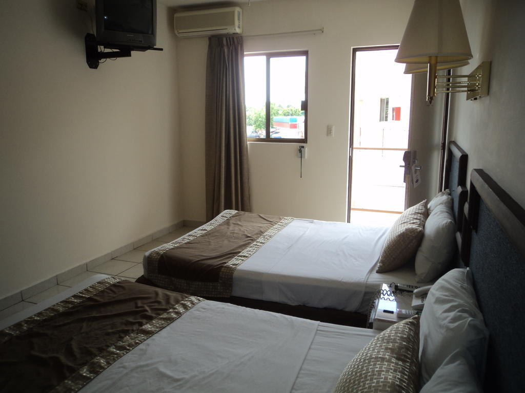 Hotel Hacienda Nainari Ciudad Obregon Room photo