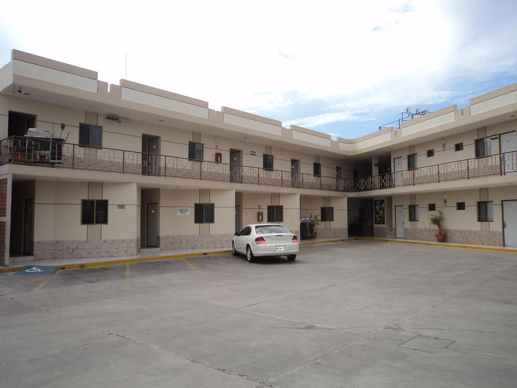 Hotel Hacienda Nainari Ciudad Obregon Exterior photo